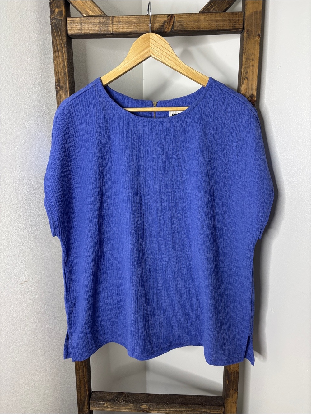 Anne Klein Short-Sleeve Textured Top in Cobalt Size 1X
